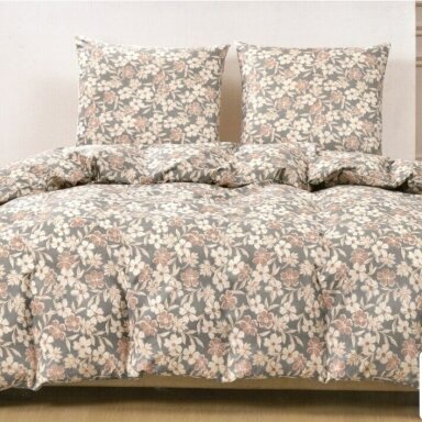 Deluxe kokvilnas gultas veļas komplekts SLEPENĀ VĒSTURE, 3 daļu, 200x220 cm Deluxe kokvilnas gultas veļas komplekts SLEPENĀ VĒSTURE, 3 daļu, 200x220 cm