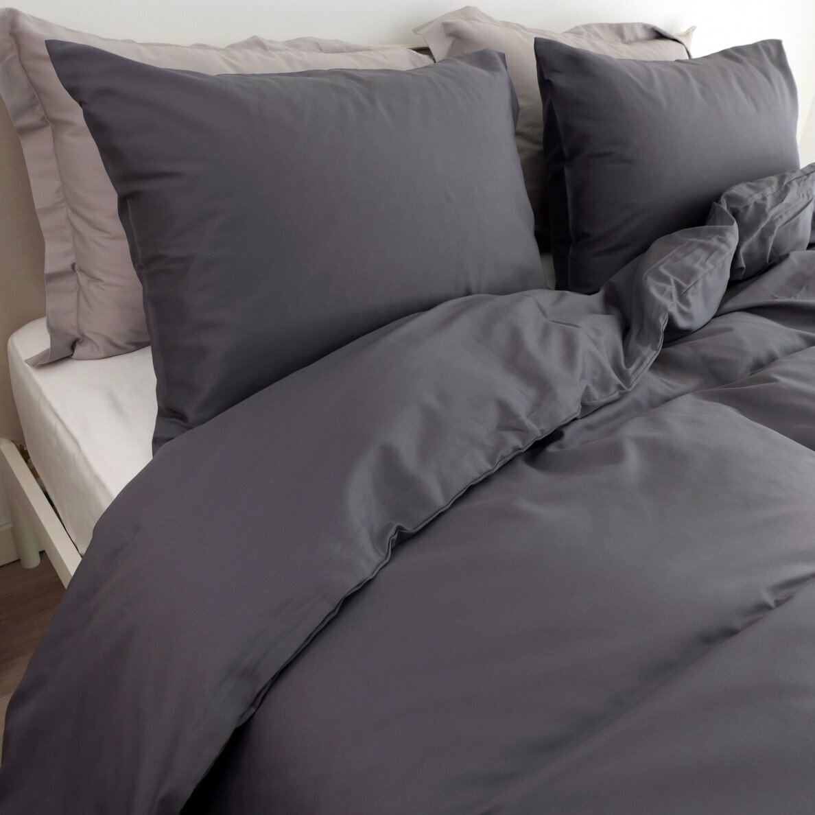 Gultas veļas komplekts ANTHRACITE, 3 daļu 200x220 cm 2 Gultas veļas komplekts ANTHRACITE, 3 daļu 200x220 cm 2