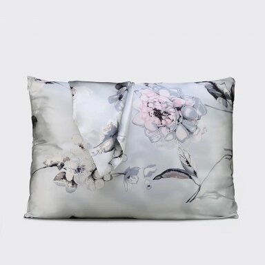 Mulberry zīda spilvendrāna FLORAL PASTEL, 19 mommju (M/M) Mulberry zīda spilvendrāna FLORAL PASTEL, 19 mommju (M/M)