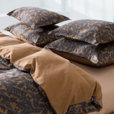 PREMIUM satīna gultas veļas komplekts JAQUARD CINNAMON & STRIPE IN LINE CINNAMON