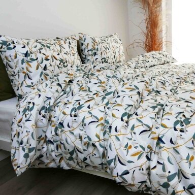 Satīna gultas veļas komplekts LAPU ROTAĻA, 3 daļu, 200x220 cm Satīna gultas veļas komplekts LAPU ROTAĻA, 3 daļu, 200x220 cm